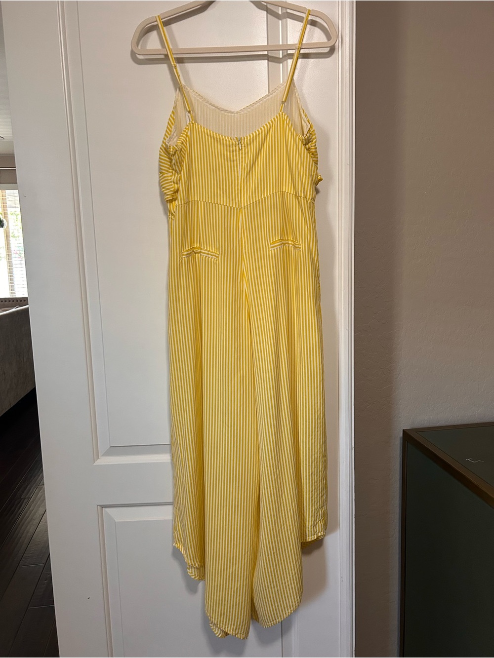 ☀️🌻Summer Sunshine🍋☀️Striped Spaghetti Strap Jumpsuit Romper🍍🔆 - Picture 6 of 13